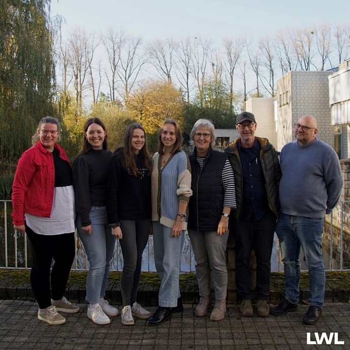 von links nach rechts: Laura Schlösser, Annalena Kleine-Eickhoff, Silja Kegel, Sabrina Schnabel, Marlies Sauerland, Michael Haferkemp