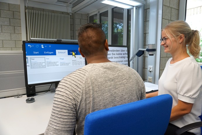 Schulungssituation am PC